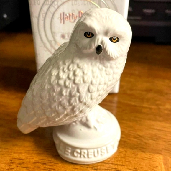 Le Creuset Kitchen Le Creuset X Harry Potter Hedwig Pie Bird Poshmark